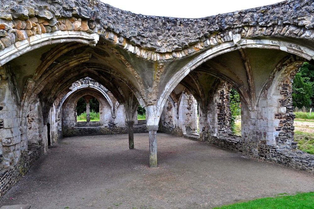 7859624394_2fc2212457_b