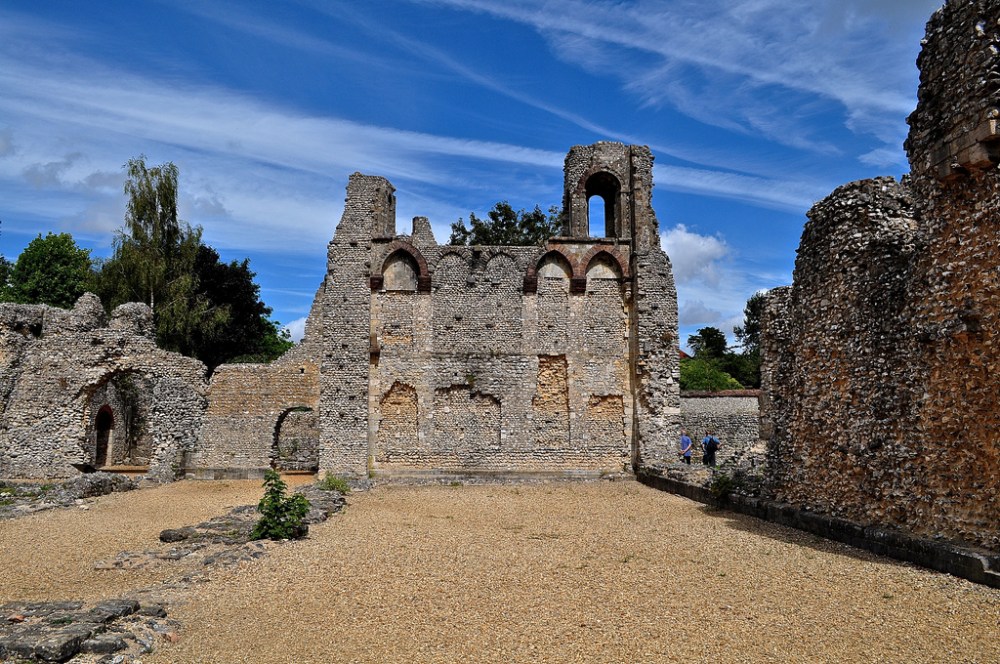 10588776414_6907537e50_b