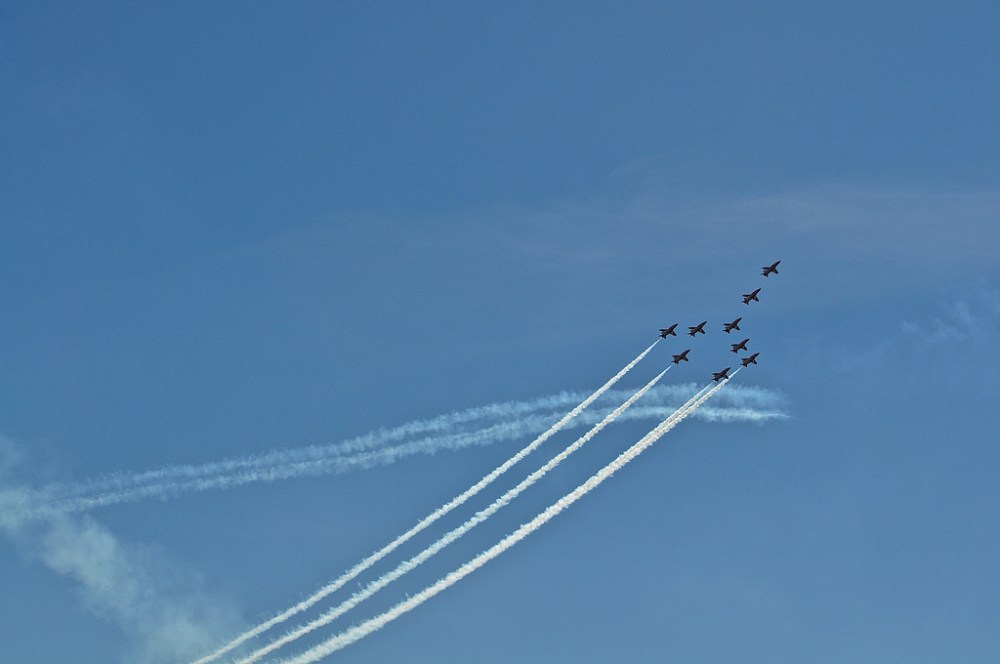 RAF Red Arrows - Concorde tribute