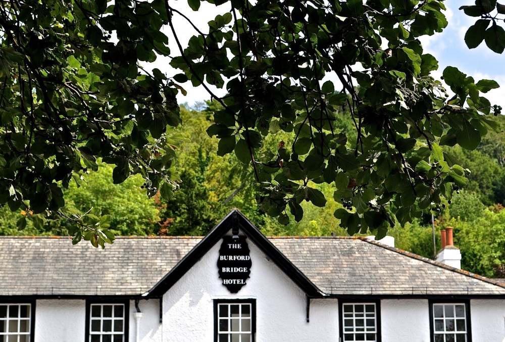 Mercure Burford Bridge Hotel - The Nelson Trail