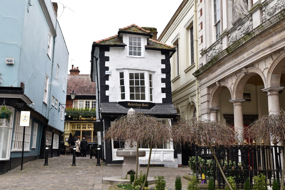 Market Cross House Windsor by Sue Lowry