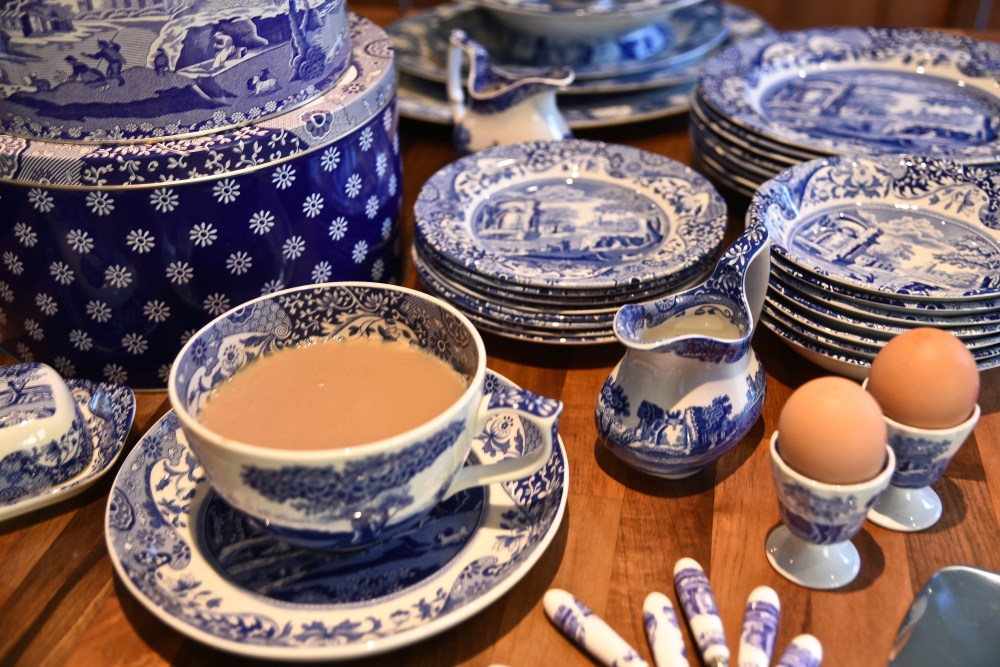 Spode Blue Italian by Sue Lowry