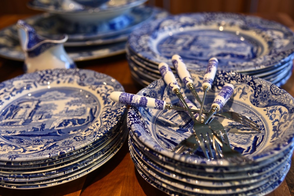 Spode Blue Italian by Sue Lowry